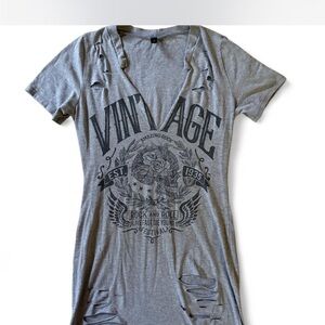Gray Vintage Graphic T-Shirt